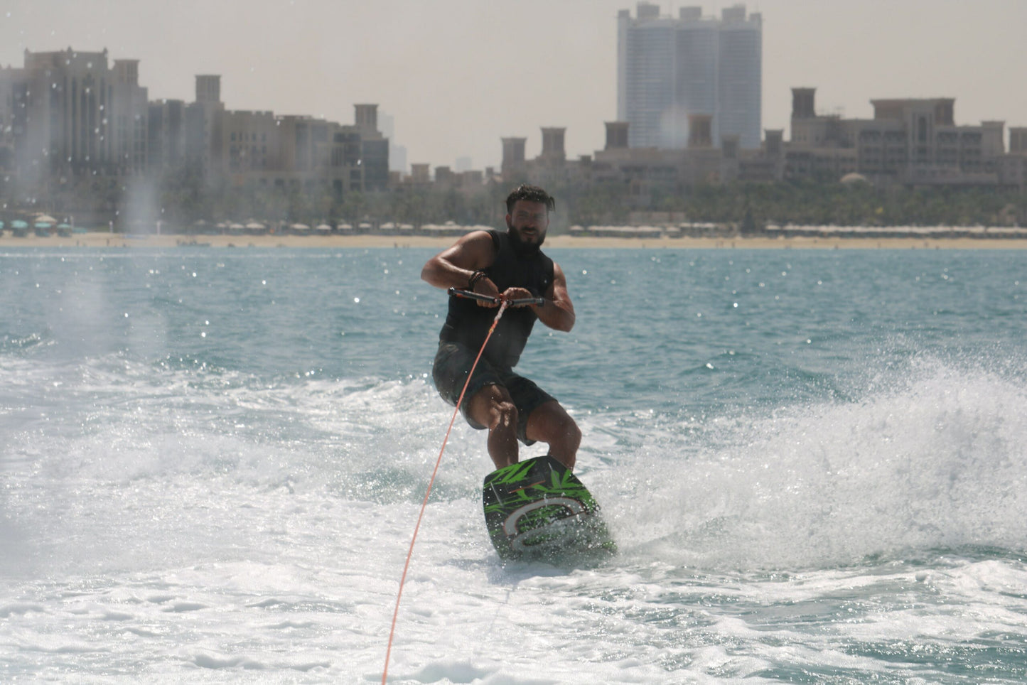 30Min Wakeboard in Dubai